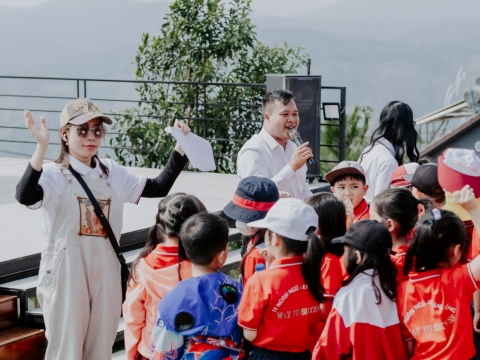WAY TO SUCCESS TỔ CHỨC NGOẠI KHÓA  KHEN THƯỞNG CÁC HỌC SINH ĐẠT GIẢI CAO TRONG KỲ THI ĐÁNH GIÁ NĂNG LỰC (23-05-2025)
