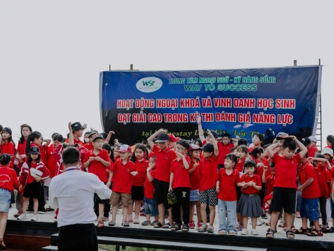 HOẠT ĐỘNG NGOẠI KHÓA 26/3- ĐỒI MÂY 1