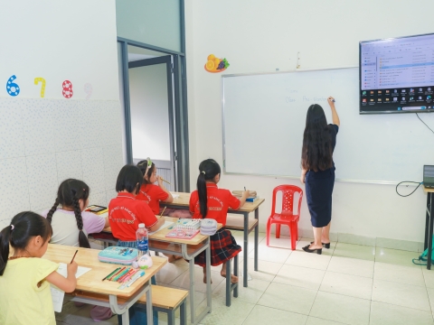 Trung Tâm Ngoại Ngữ - Kỹ Năng Sống Way to Success