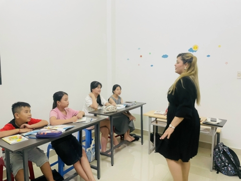 Hoạt động giao tiếp tiếng Anh